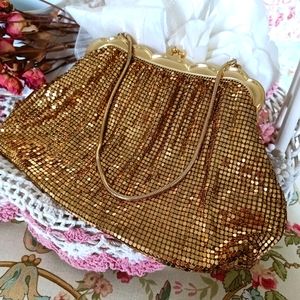 STUNNING VTG "WHITING AND DAVIS MESH 💋 LOCK BAG # 2924